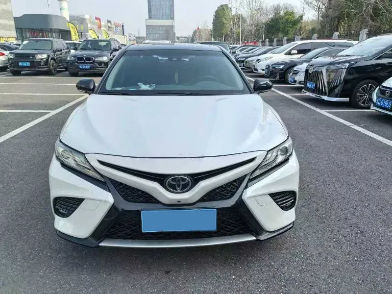 2019 Toyota Camry 2.5L 209HP L4 8AT,autocango,china used car exporter,china ev exporter,chinese used car exporter,chinese used ev exporter