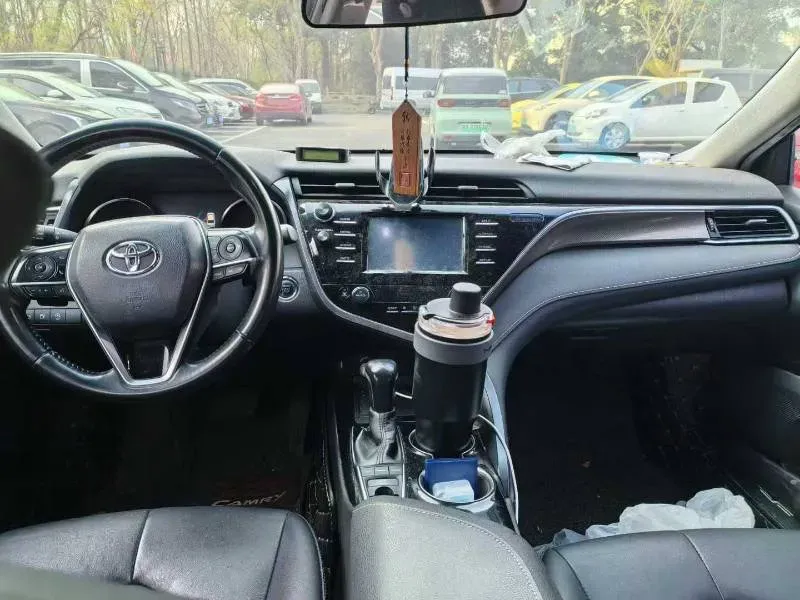 2019 Toyota Camry 2.5L 209HP L4 8AT,autocango,china used car exporter,china ev exporter,chinese used car exporter,chinese used ev exporter