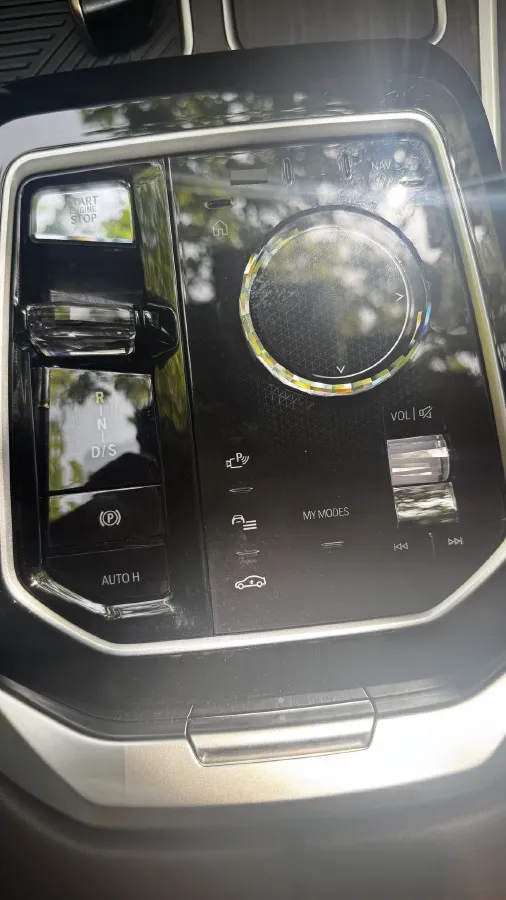 2023 BMW 7 Series 3.0T 381HP L6 8AT,autocango,china used car exporter,china ev exporter,chinese used car exporter,chinese used ev exporter