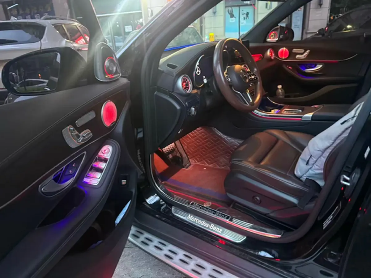 2022 Mercedes-Benz GLC Class 2.0T 258HP L4 9AT,autocango,china used car exporter,china ev exporter,chinese used car exporter,chinese used ev exporter