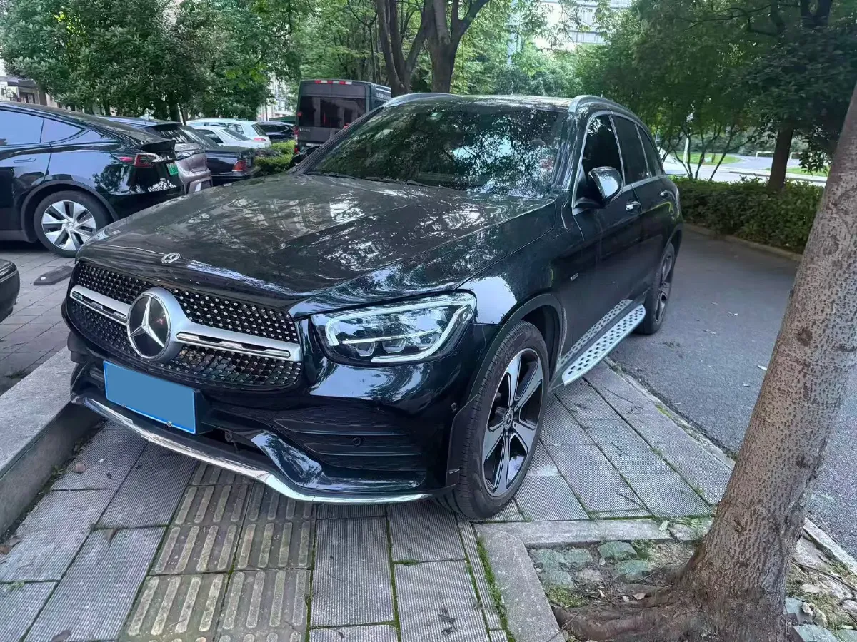 2022 Mercedes-Benz GLC Class 2.0T 258HP L4 9AT,autocango,china used car exporter,china ev exporter,chinese used car exporter,chinese used ev exporter