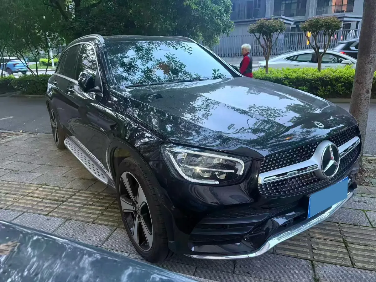 2022 Mercedes-Benz GLC Class 2.0T 258HP L4 9AT,autocango,china used car exporter,china ev exporter,chinese used car exporter,chinese used ev exporter