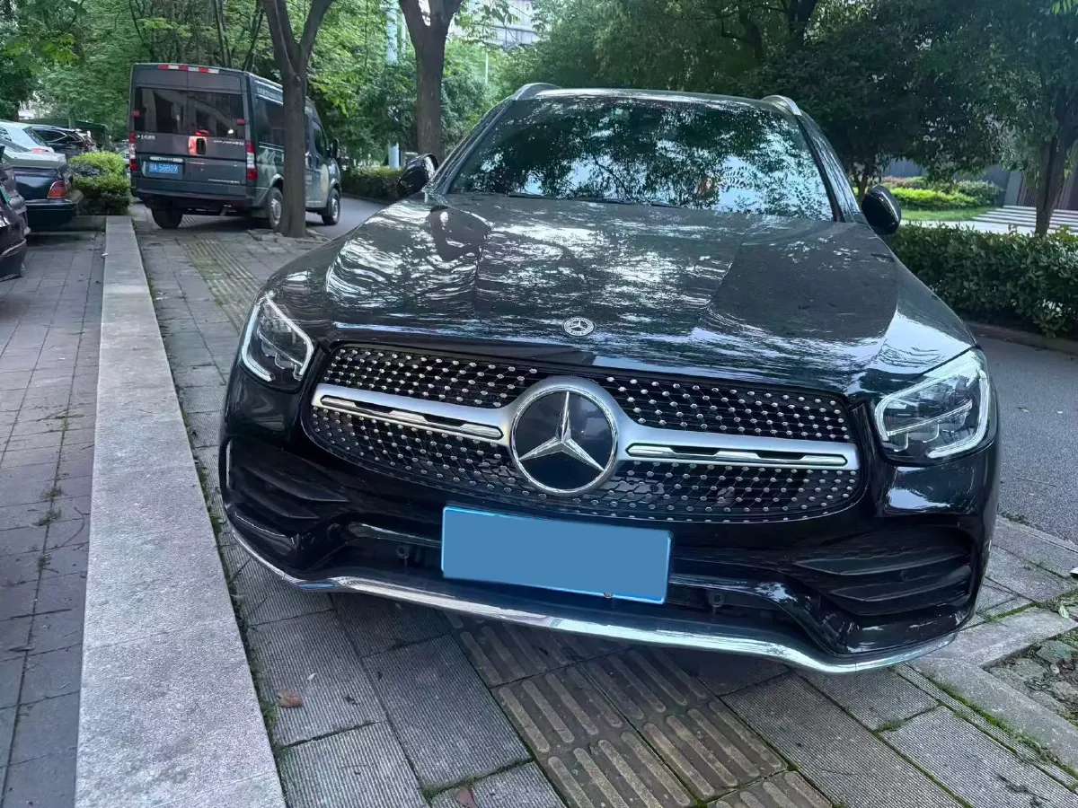 2022 Mercedes-Benz GLC Class 2.0T 258HP L4 9AT,autocango,china used car exporter,china ev exporter,chinese used car exporter,chinese used ev exporter