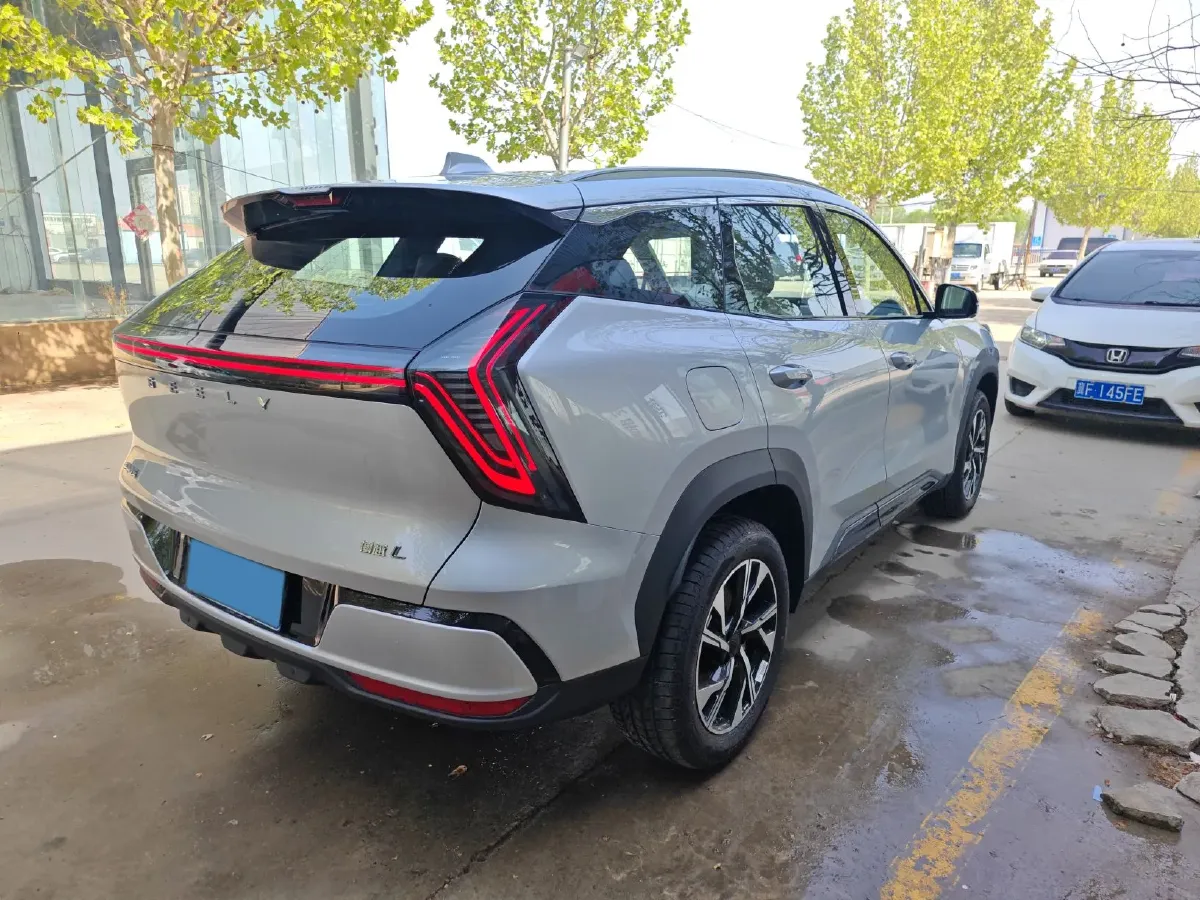 2025 Geely StarRay 1.5T 181HP L4 7DCT,autocango,china used car exporter,china ev exporter,chinese used car exporter,chinese used ev exporter