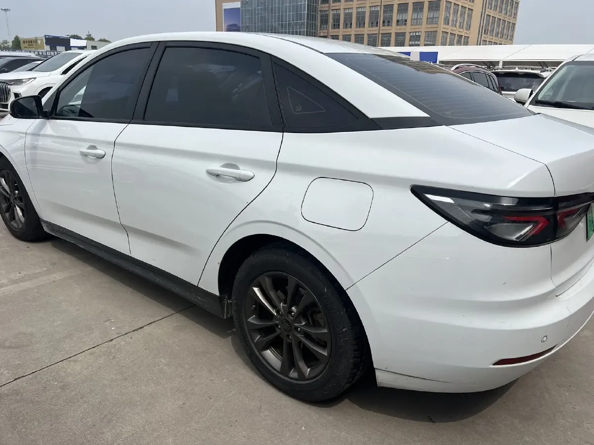 2021 Weltmeister E.5 BEV 49.92KWH,autocango,china used car exporter,china ev exporter,chinese used car exporter,chinese used ev exporter