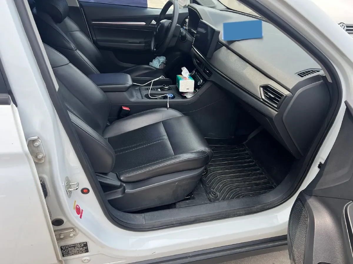 2021 Weltmeister E.5 BEV 49.92KWH,autocango,china used car exporter,china ev exporter,chinese used car exporter,chinese used ev exporter