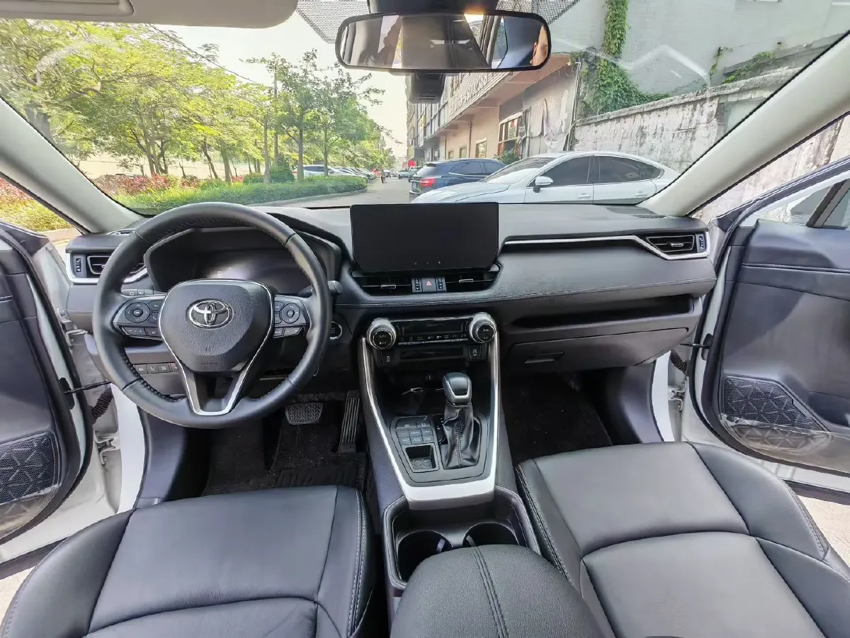 2023 Toyota Wildlander 2.0L 171HP L4 CVT,autocango,china used car exporter,china ev exporter,chinese used car exporter,chinese used ev exporter