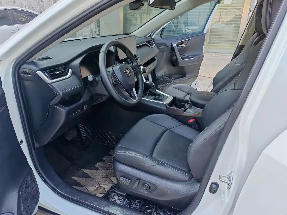 2023 Toyota Wildlander 2.0L 171HP L4 CVT,autocango,china used car exporter,china ev exporter,chinese used car exporter,chinese used ev exporter