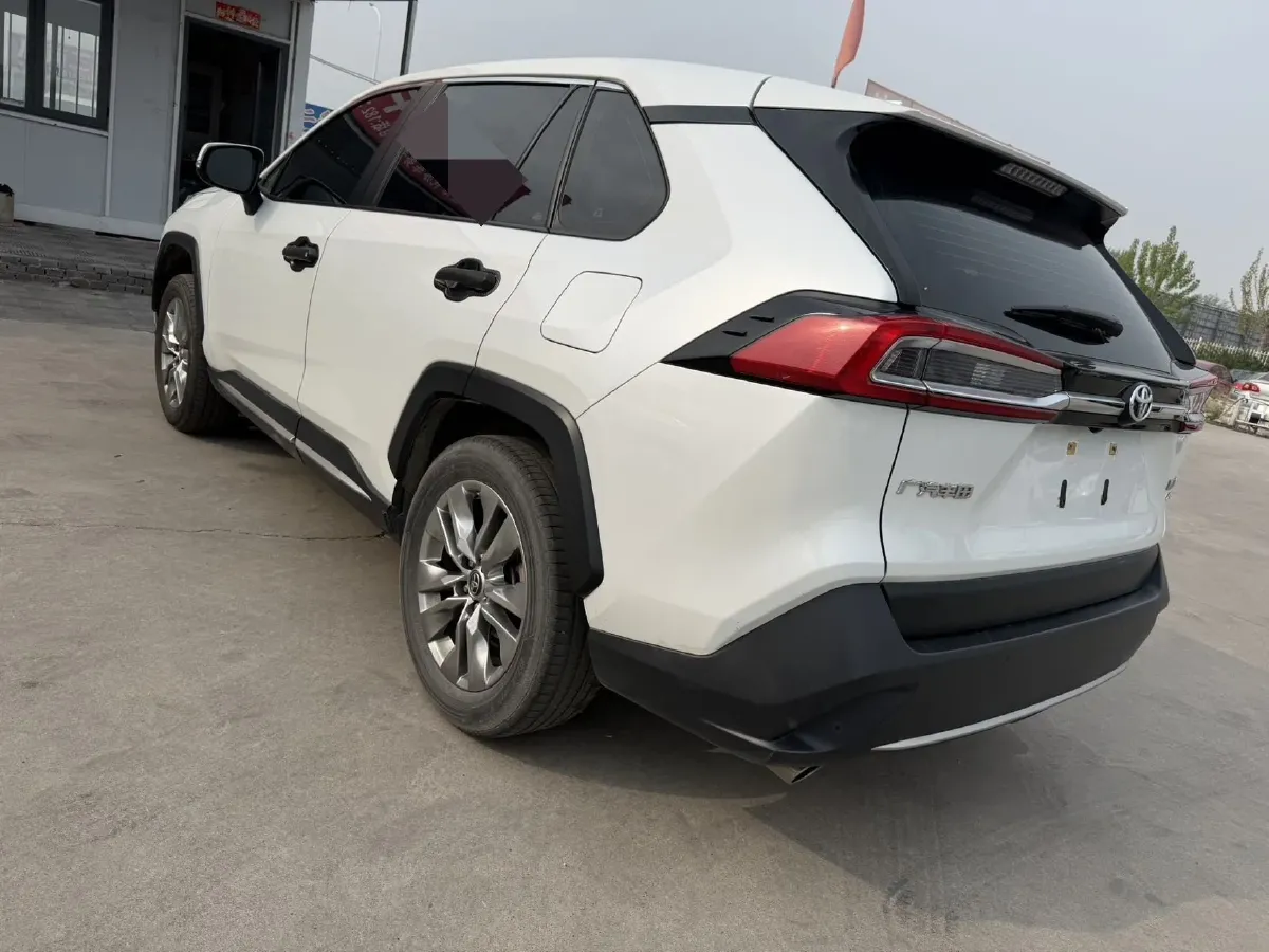 2022 Toyota Wildlander 2.0L 171HP L4 CVT,autocango,china used car exporter,china ev exporter,chinese used car exporter,chinese used ev exporter