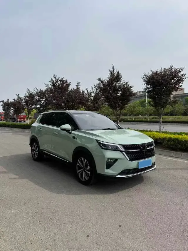2021 WuLing XingChen 1.5T 147HP L4 CVT,autocango,china used car exporter,china ev exporter,chinese used car exporter,chinese used ev exporter