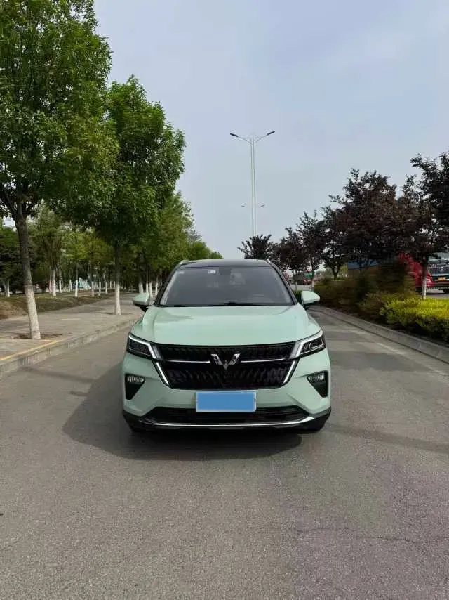 2021 WuLing XingChen 1.5T 147HP L4 CVT,autocango,china used car exporter,china ev exporter,chinese used car exporter,chinese used ev exporter