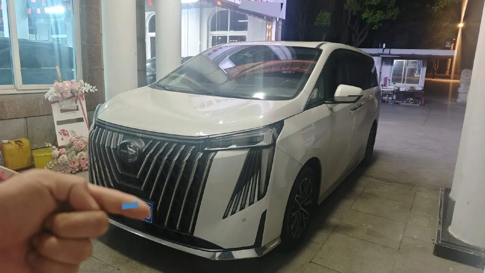 2024 GAC Trumpchi M8 2.0T 252HP L4 8AT,autocango,china used car exporter,china ev exporter,chinese used car exporter,chinese used ev exporter