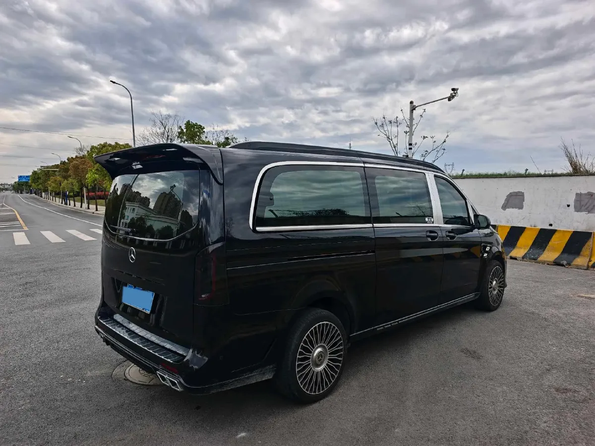 2021 Mercedes-Benz Vito 2.0T 211HP L4 9AT,autocango,china used car exporter,china ev exporter,chinese used car exporter,chinese used ev exporter