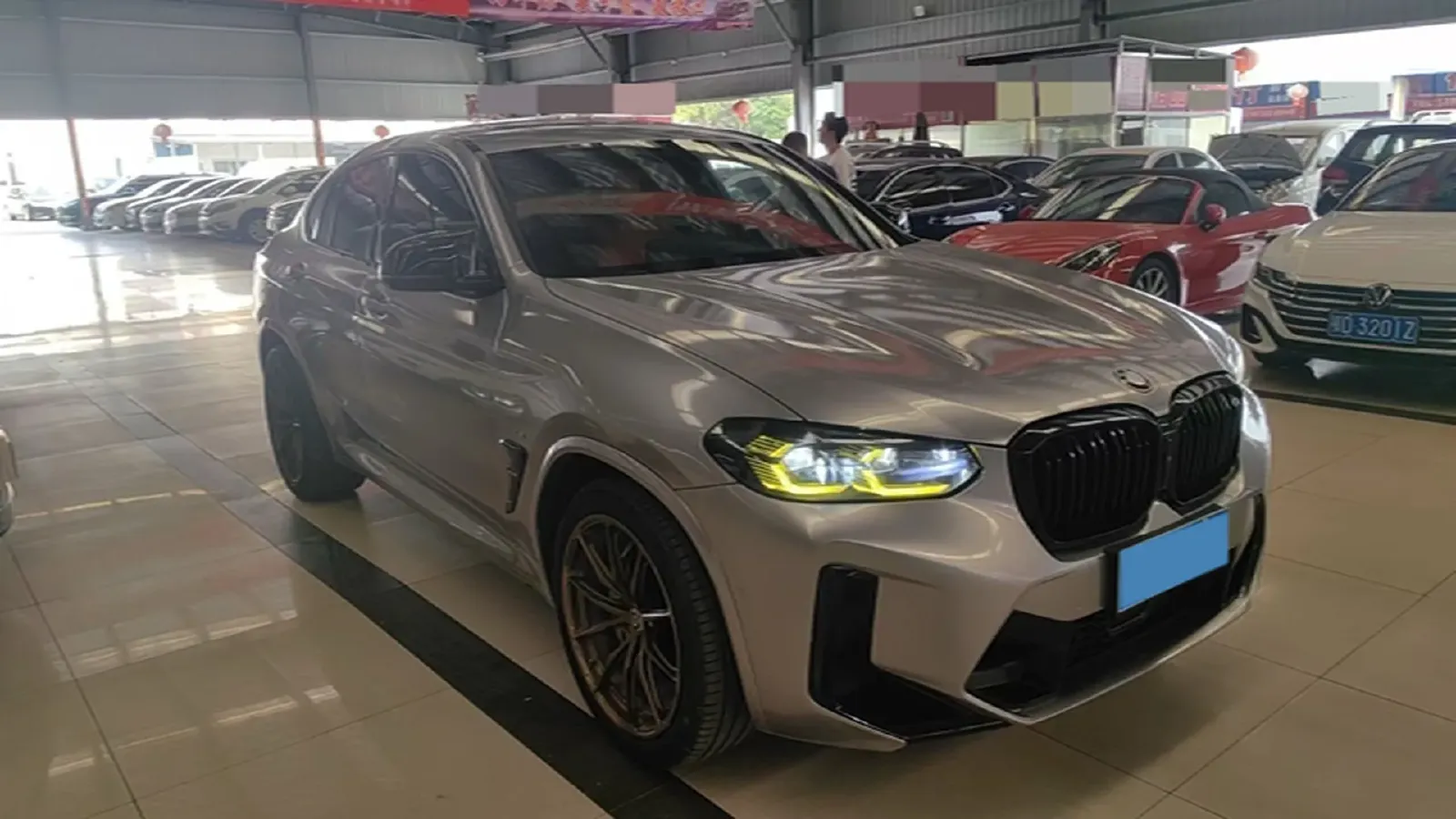 2022 BMW X4 2.0T 245HP L4 8AT,autocango,china used car exporter,china ev exporter,chinese used car exporter,chinese used ev exporter