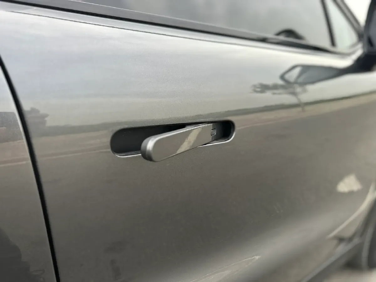 2020 ChangAn UNI-T 1.5T 180HP L4 7DCT,autocango,china used car exporter,china ev exporter,chinese used car exporter,chinese used ev exporter