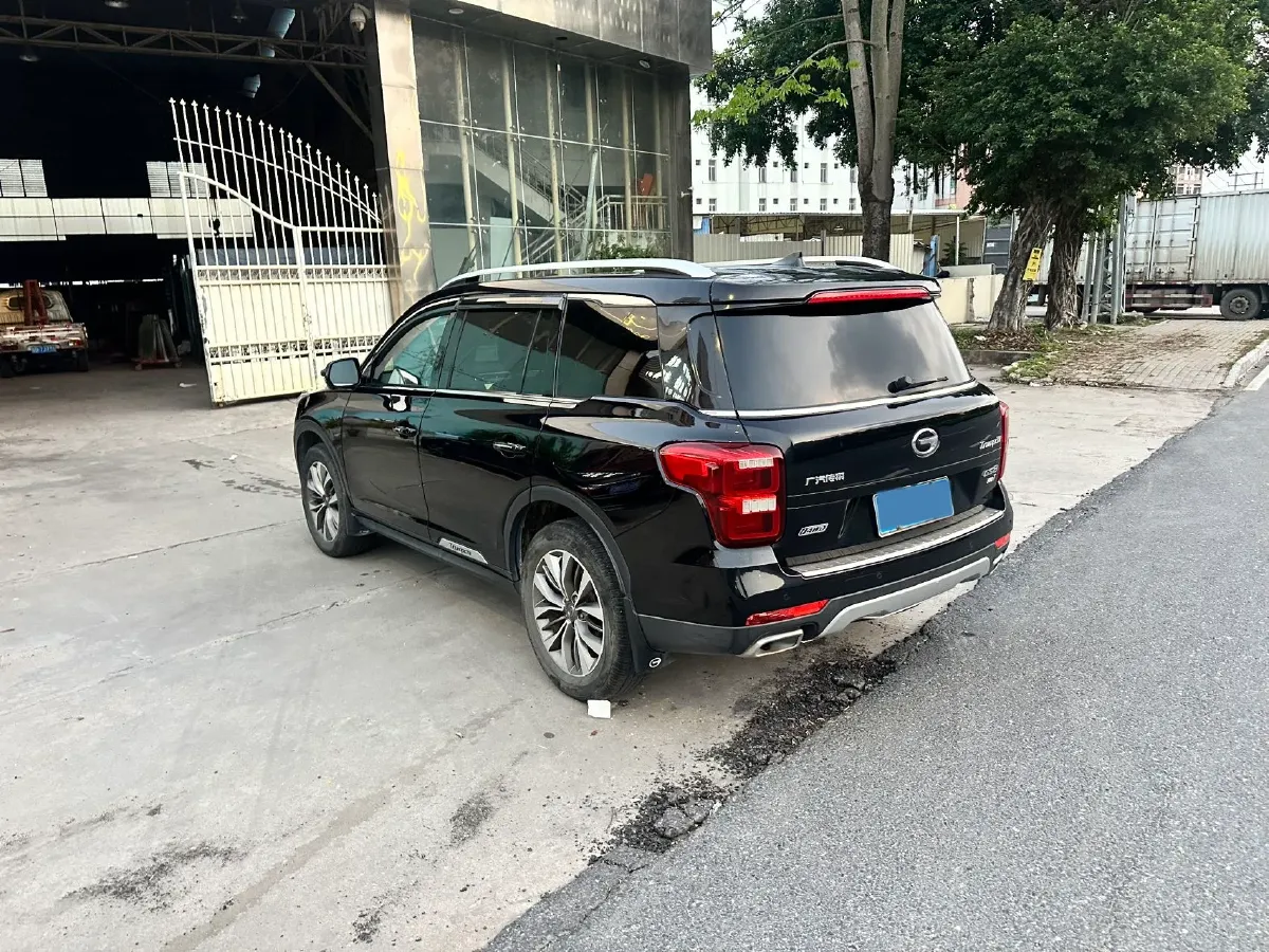 2017 GAC Trumpchi GS8 2.0T 201HP L4 6AT,autocango,china used car exporter,china ev exporter,chinese used car exporter,chinese used ev exporter