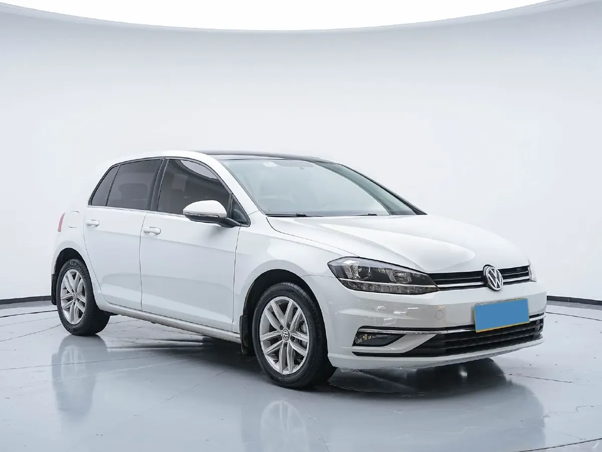 2019 Volkswagen Golf 1.6L 110HP L4 6AT,autocango,china used car exporter,china ev exporter,chinese used car exporter,chinese used ev exporter