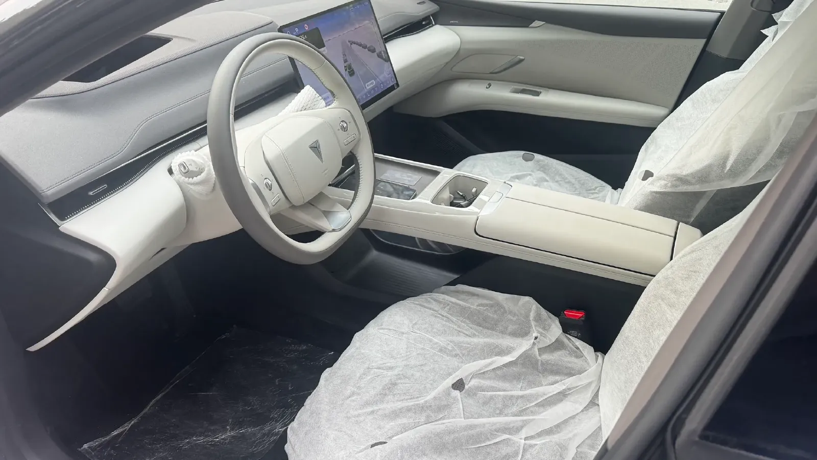 2026 Deepal L07 BEV,autocango,china used car exporter,china ev exporter,chinese used car exporter,chinese used ev exporter