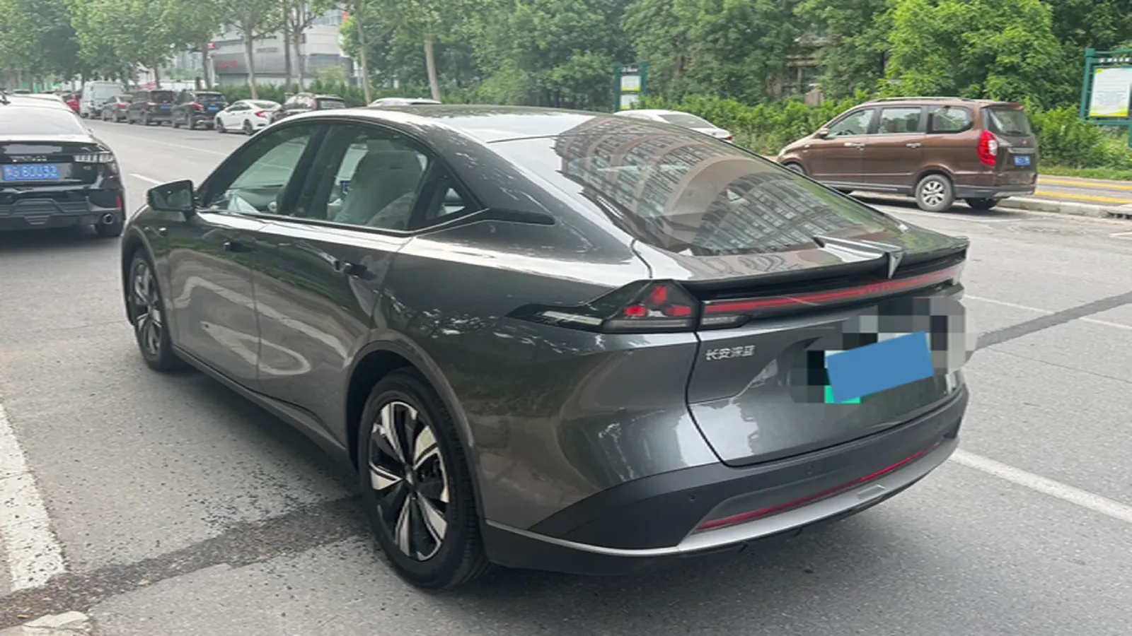 2026 Deepal L07 BEV,autocango,china used car exporter,china ev exporter,chinese used car exporter,chinese used ev exporter