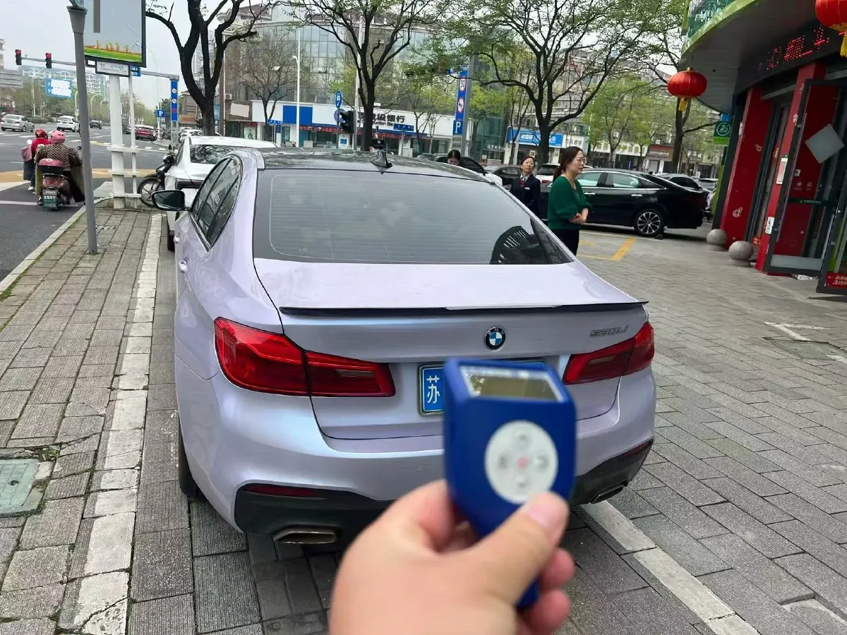 2020 BMW 5 Series 2.0T 252HP L4 8AT,autocango,china used car exporter,china ev exporter,chinese used car exporter,chinese used ev exporter