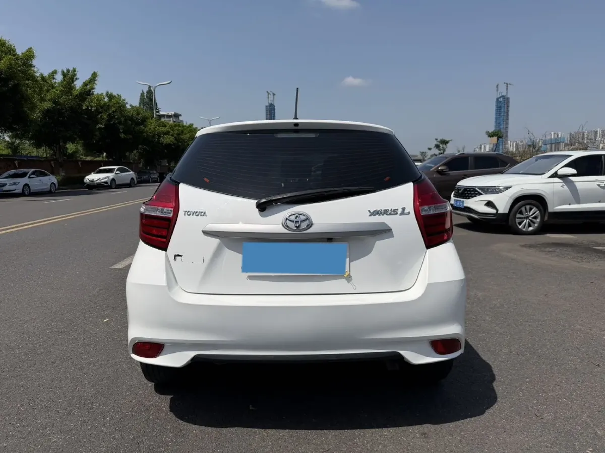 2019 Toyota Yaris L 1.5L 110HP L4 CVT,autocango,china used car exporter,china ev exporter,chinese used car exporter,chinese used ev exporter