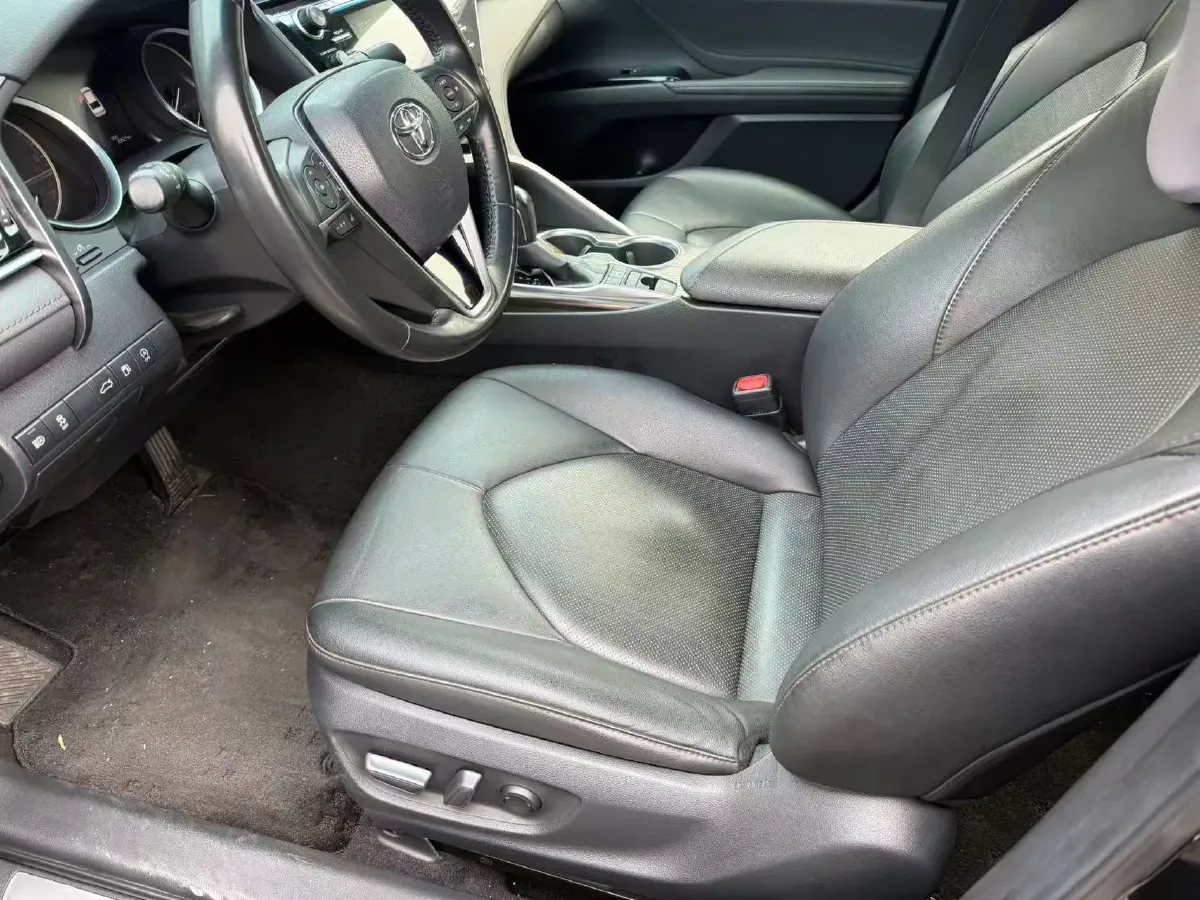 2018 Toyota Camry 2.5L 209HP L4 8AT,autocango,china used car exporter,china ev exporter,chinese used car exporter,chinese used ev exporter