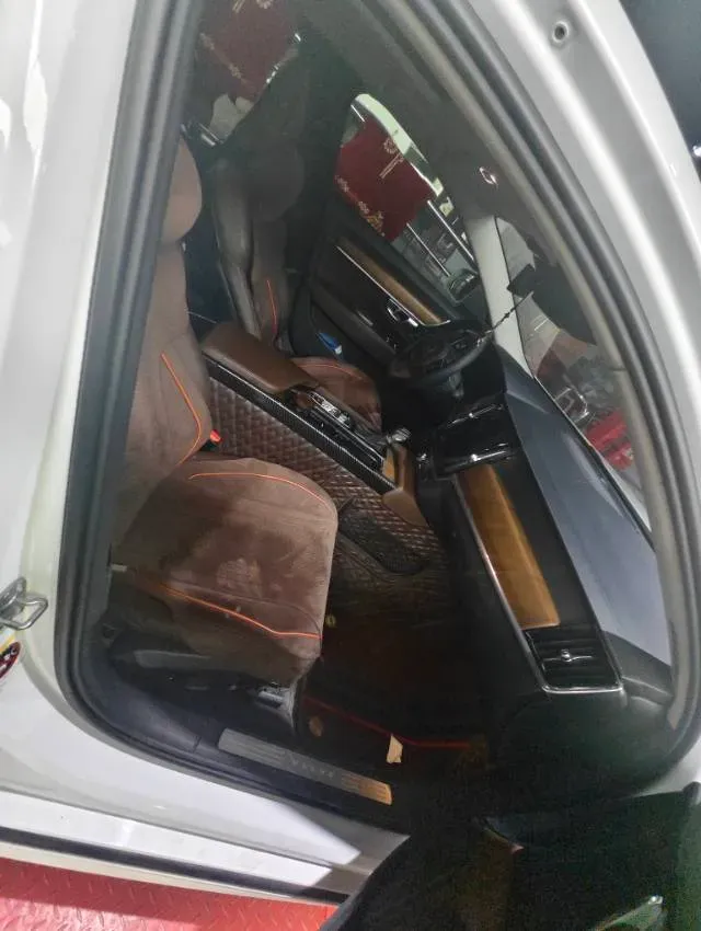 2020 Volvo S90 2.0T 254HP L4 8AT,autocango,china used car exporter,china ev exporter,chinese used car exporter,chinese used ev exporter