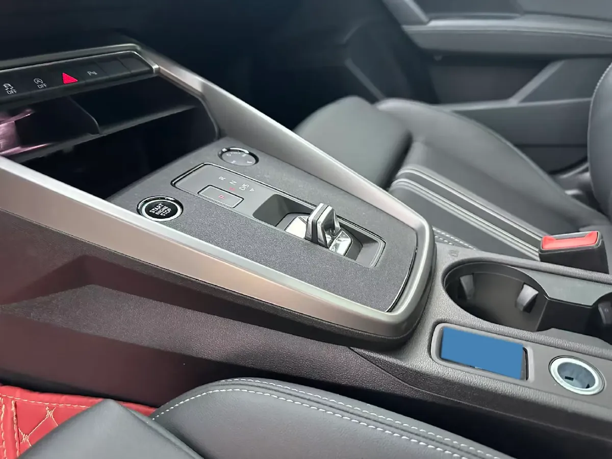 2024 Audi A3 1.4T 150HP L4 7DCT,autocango,china used car exporter,china ev exporter,chinese used car exporter,chinese used ev exporter