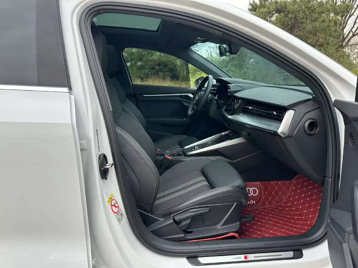 2024 Audi A3 1.4T 150HP L4 7DCT,autocango,china used car exporter,china ev exporter,chinese used car exporter,chinese used ev exporter