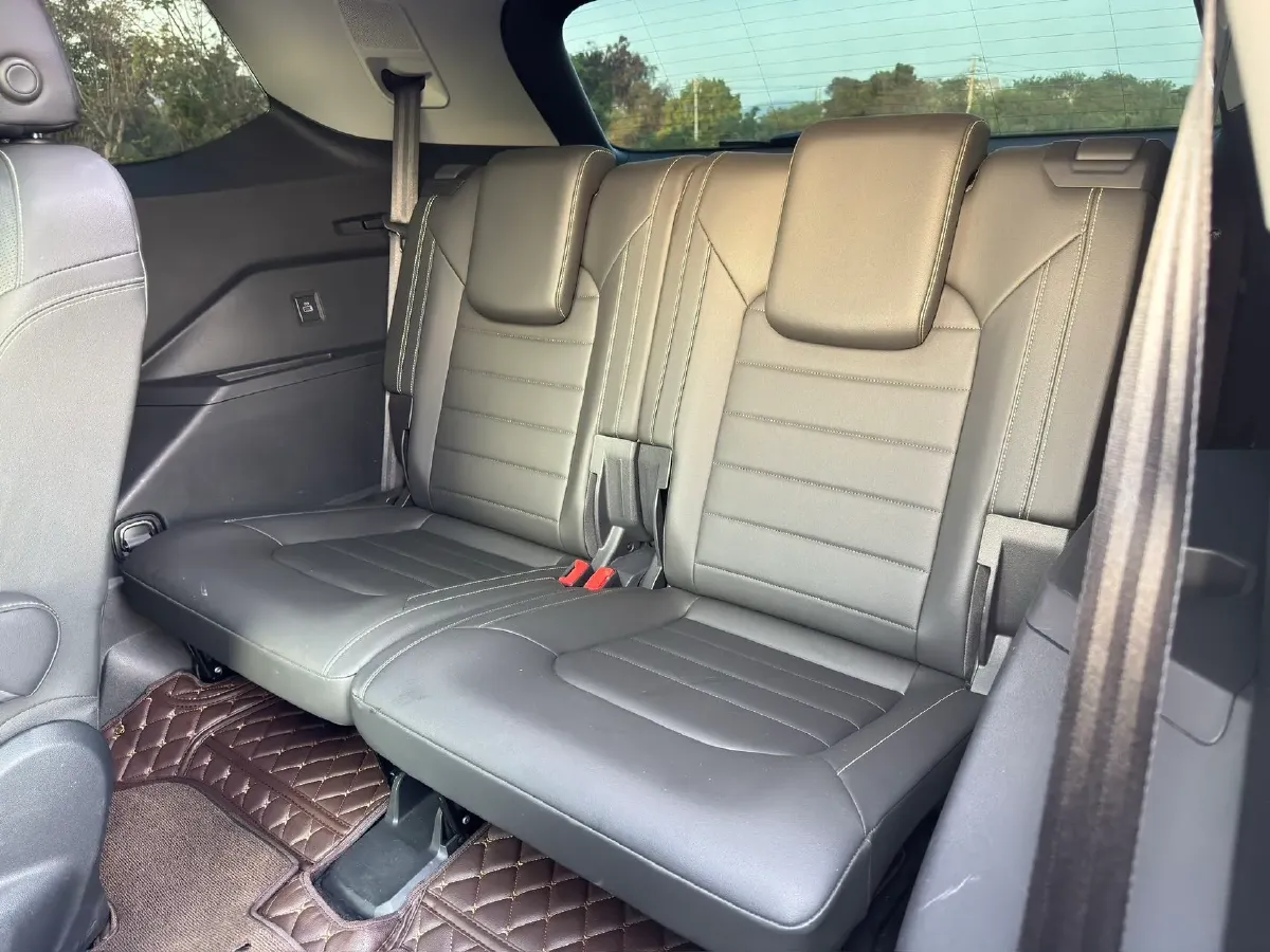 2023 Volkswagen Talagon 2.0T 220HP L4 7DCT,autocango,china used car exporter,china ev exporter,chinese used car exporter,chinese used ev exporter