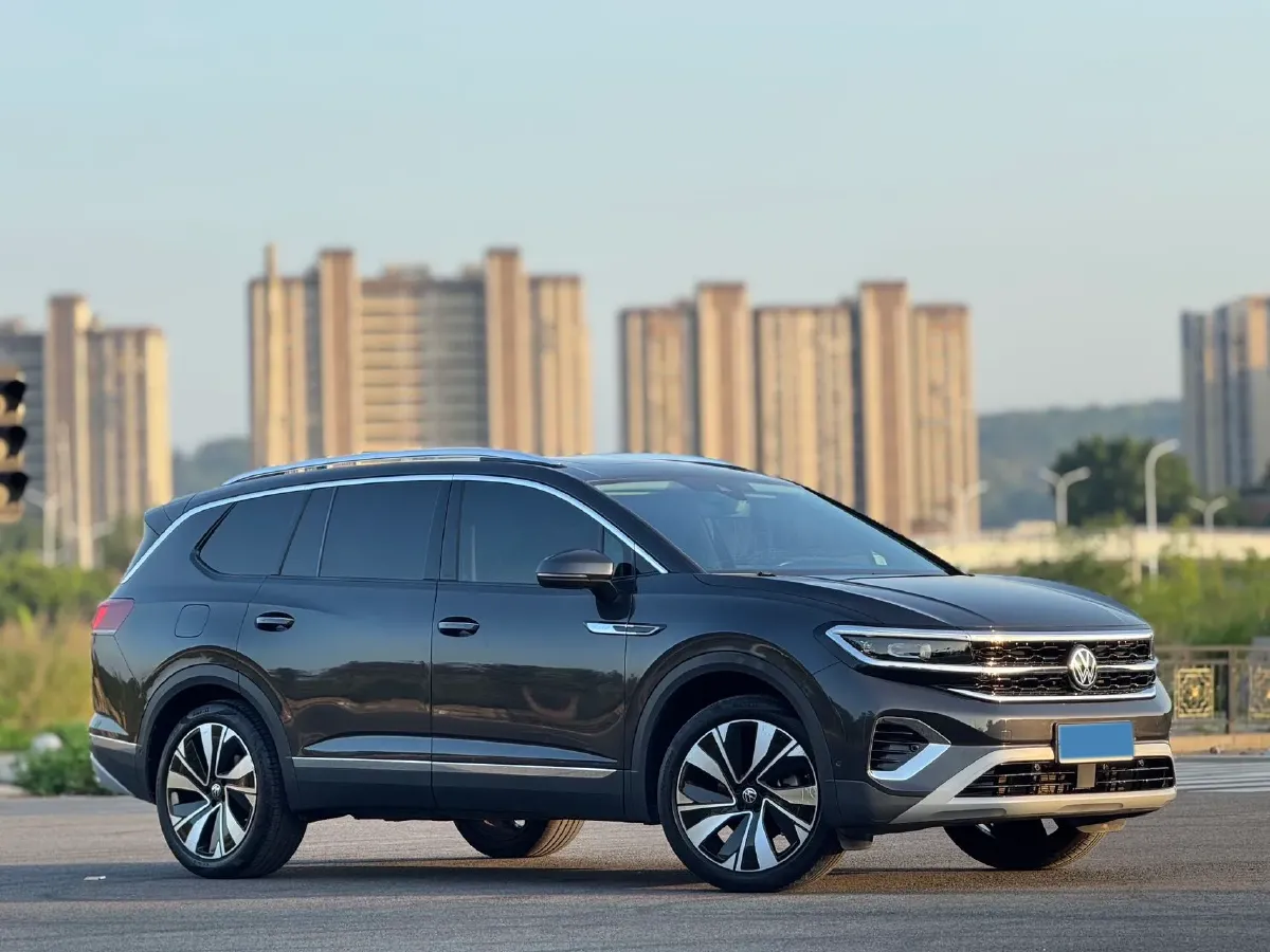 2023 Volkswagen Talagon 2.0T 220HP L4 7DCT,autocango,china used car exporter,china ev exporter,chinese used car exporter,chinese used ev exporter