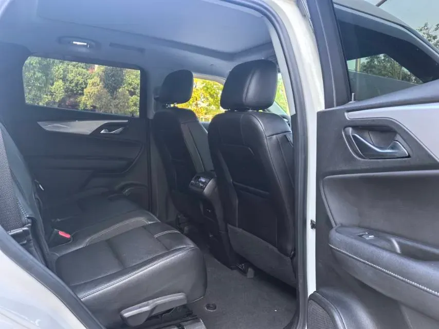 2020 Chevrolet Blazer 2.0T 237HP L4 9AT,autocango,china used car exporter,china ev exporter,chinese used car exporter,chinese used ev exporter