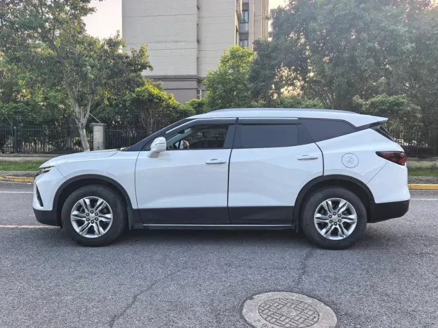 2020 Chevrolet Blazer 2.0T 237HP L4 9AT,autocango,china used car exporter,china ev exporter,chinese used car exporter,chinese used ev exporter
