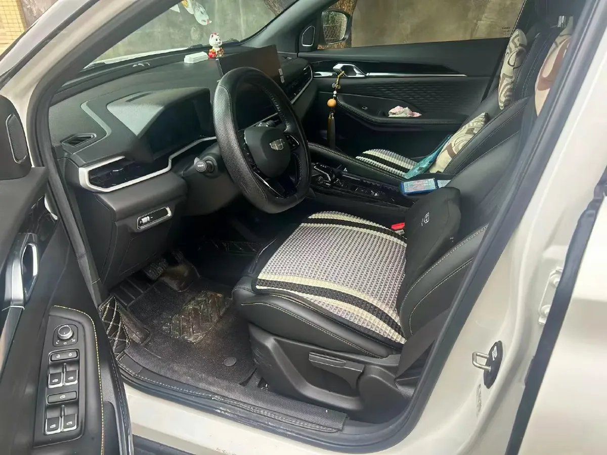 2025 Geely Coolray 1.5L 126HP L4 CVT,autocango,china used car exporter,china ev exporter,chinese used car exporter,chinese used ev exporter