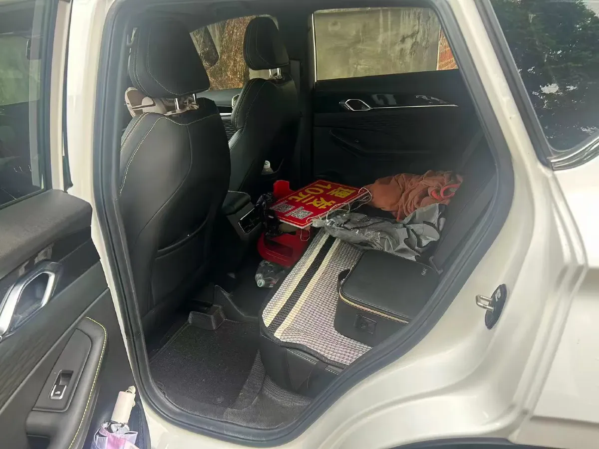 2025 Geely Coolray 1.5L 126HP L4 CVT,autocango,china used car exporter,china ev exporter,chinese used car exporter,chinese used ev exporter