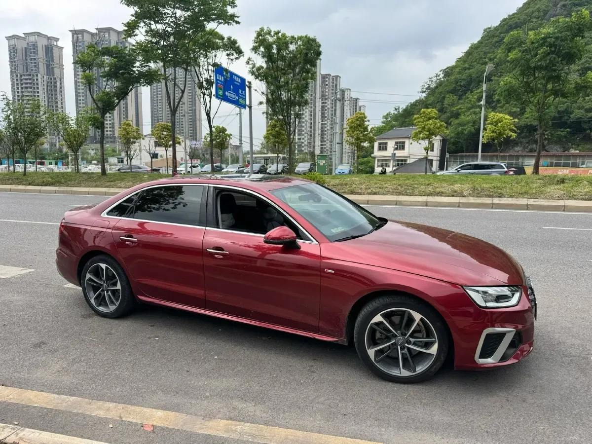 2020 Audi A4L 2.0T 190HP L4 7DCT,autocango,china used car exporter,china ev exporter,chinese used car exporter,chinese used ev exporter