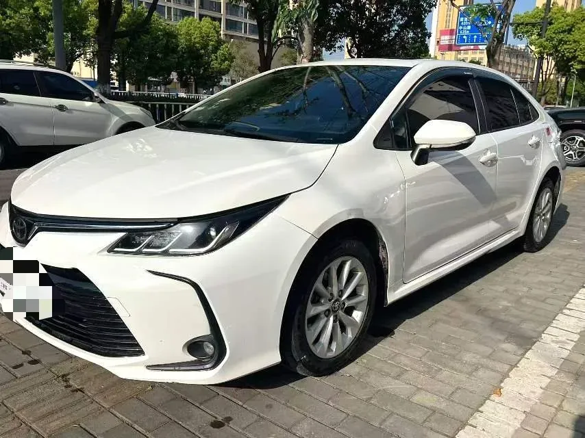 2021 Toyota Corolla 1.2T 116HP L4 CVT,autocango,china used car exporter,china ev exporter,chinese used car exporter,chinese used ev exporter