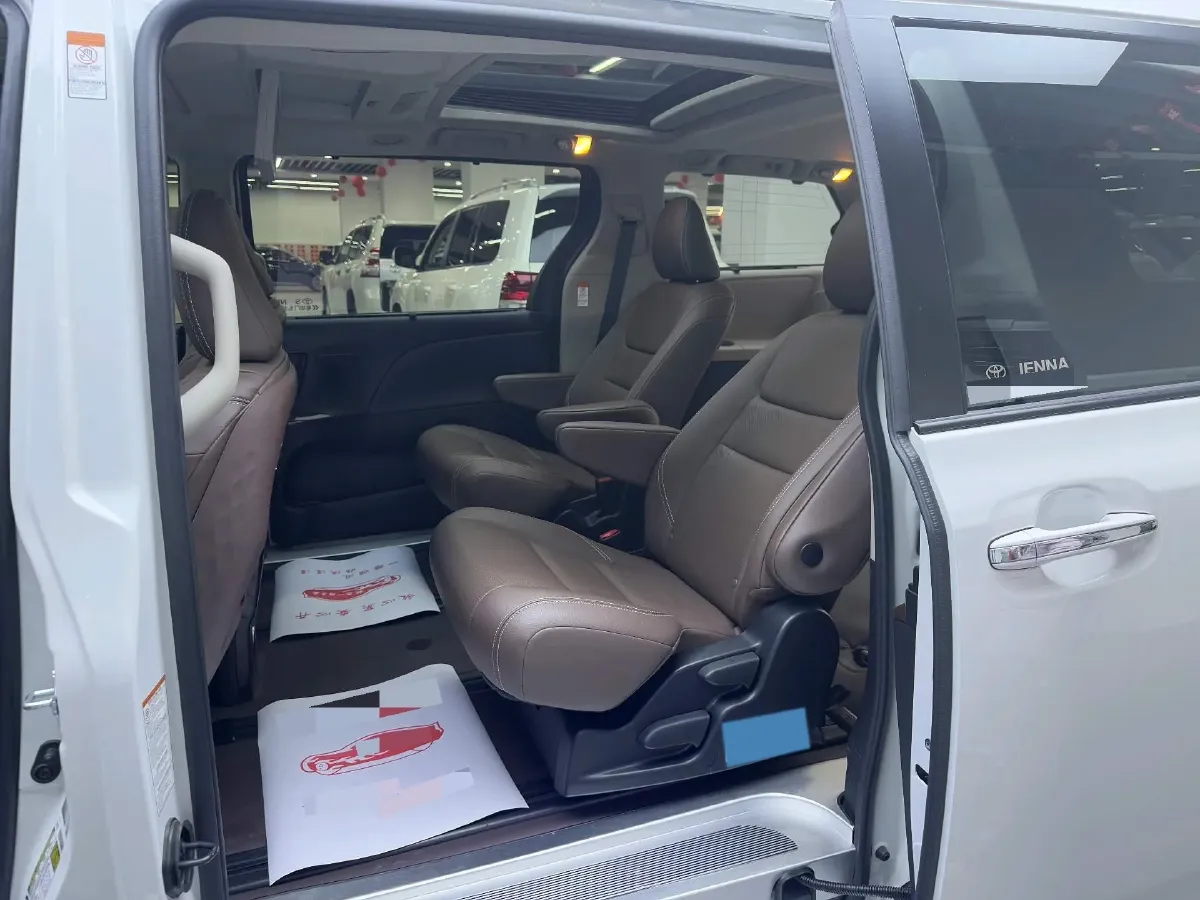 2019 Toyota Avalon 2.5L 178HP L4 E-CVT Hybrid,autocango,china used car exporter,china ev exporter,chinese used car exporter,chinese used ev exporter