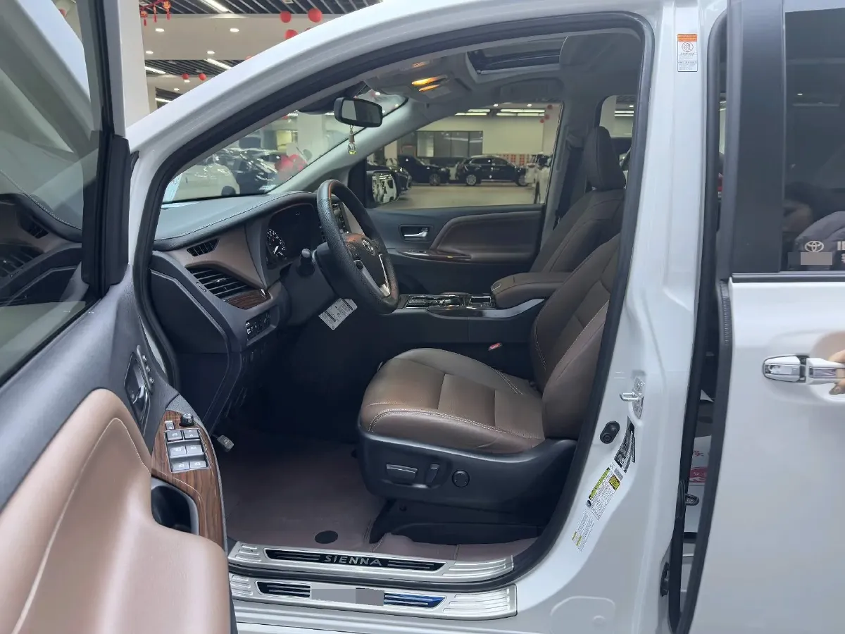 2019 Toyota Avalon 2.5L 178HP L4 E-CVT Hybrid,autocango,china used car exporter,china ev exporter,chinese used car exporter,chinese used ev exporter