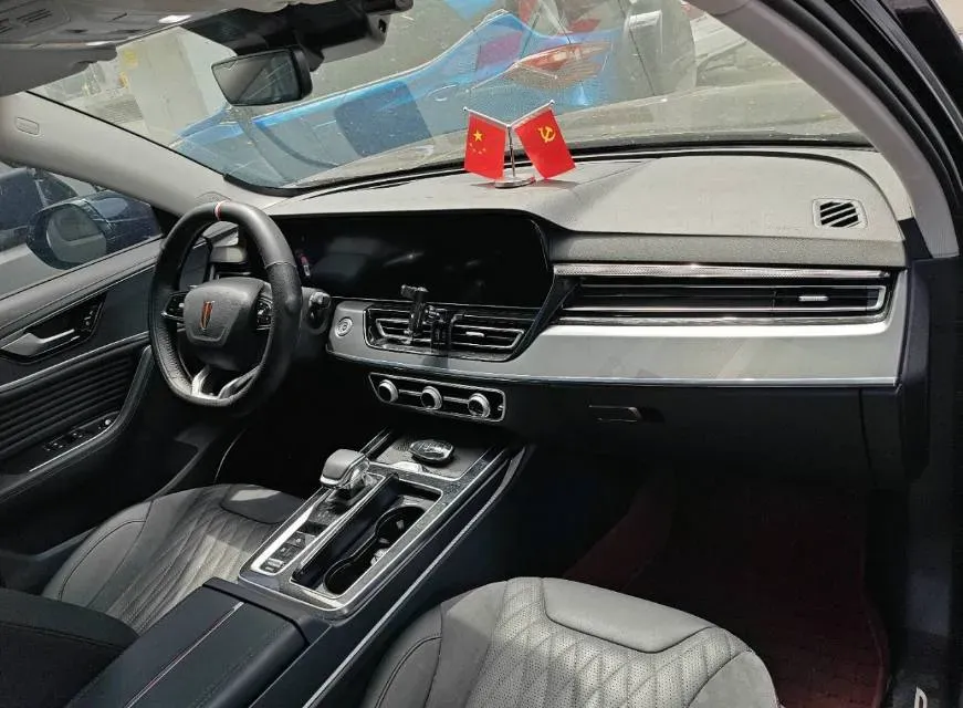 2023 HongQi HS5 2.0T 252HP L4 8AT,autocango,china used car exporter,china ev exporter,chinese used car exporter,chinese used ev exporter