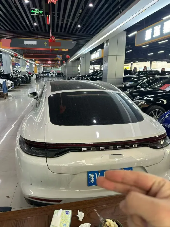 2021 Porsche Panamera 2.9T 330HP V6 8DCT,autocango,china used car exporter,china ev exporter,chinese used car exporter,chinese used ev exporter