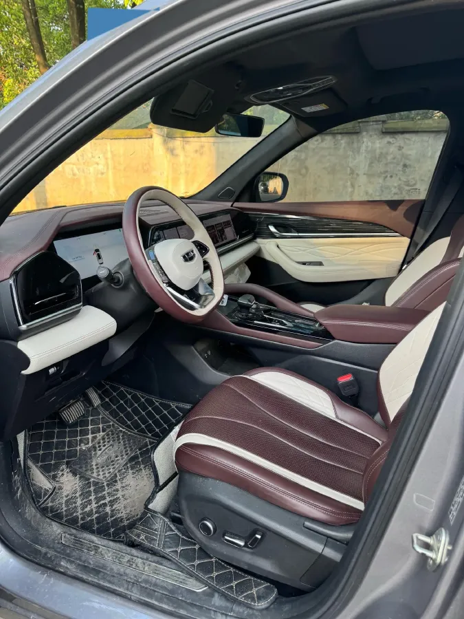 2021 Geely Monjaro 2.0T 218HP L4 7DCT,autocango,china used car exporter,china ev exporter,chinese used car exporter,chinese used ev exporter