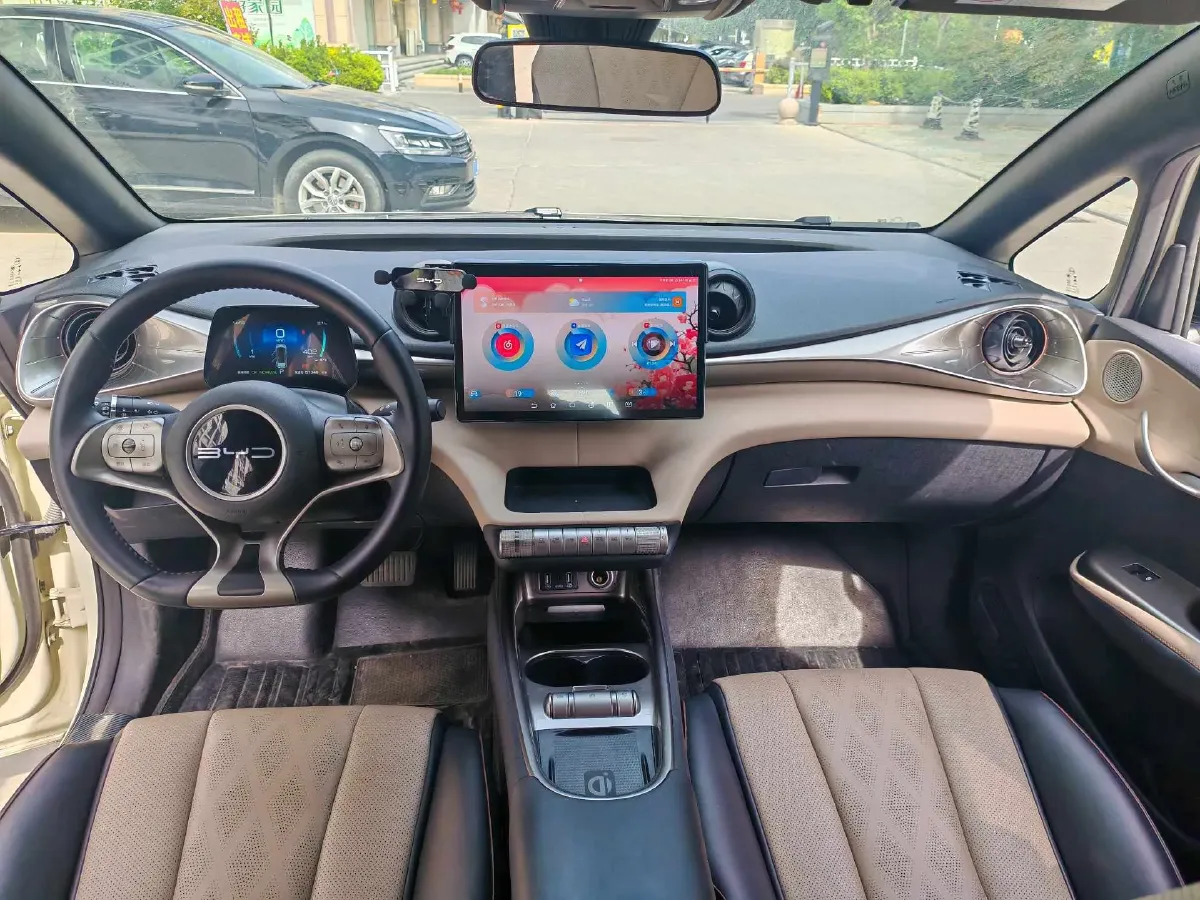 2023 BYD Dolphin BEV 44.928KWH,autocango,china used car exporter,china ev exporter,chinese used car exporter,chinese used ev exporter