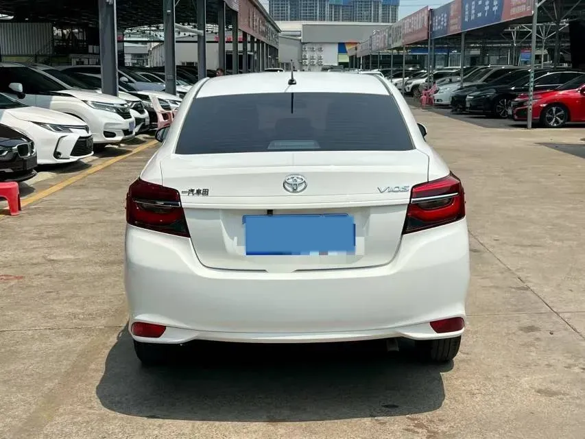 2021 Toyota Vios 1.5L 112HP L4 CVT,autocango,china used car exporter,china ev exporter,chinese used car exporter,chinese used ev exporter