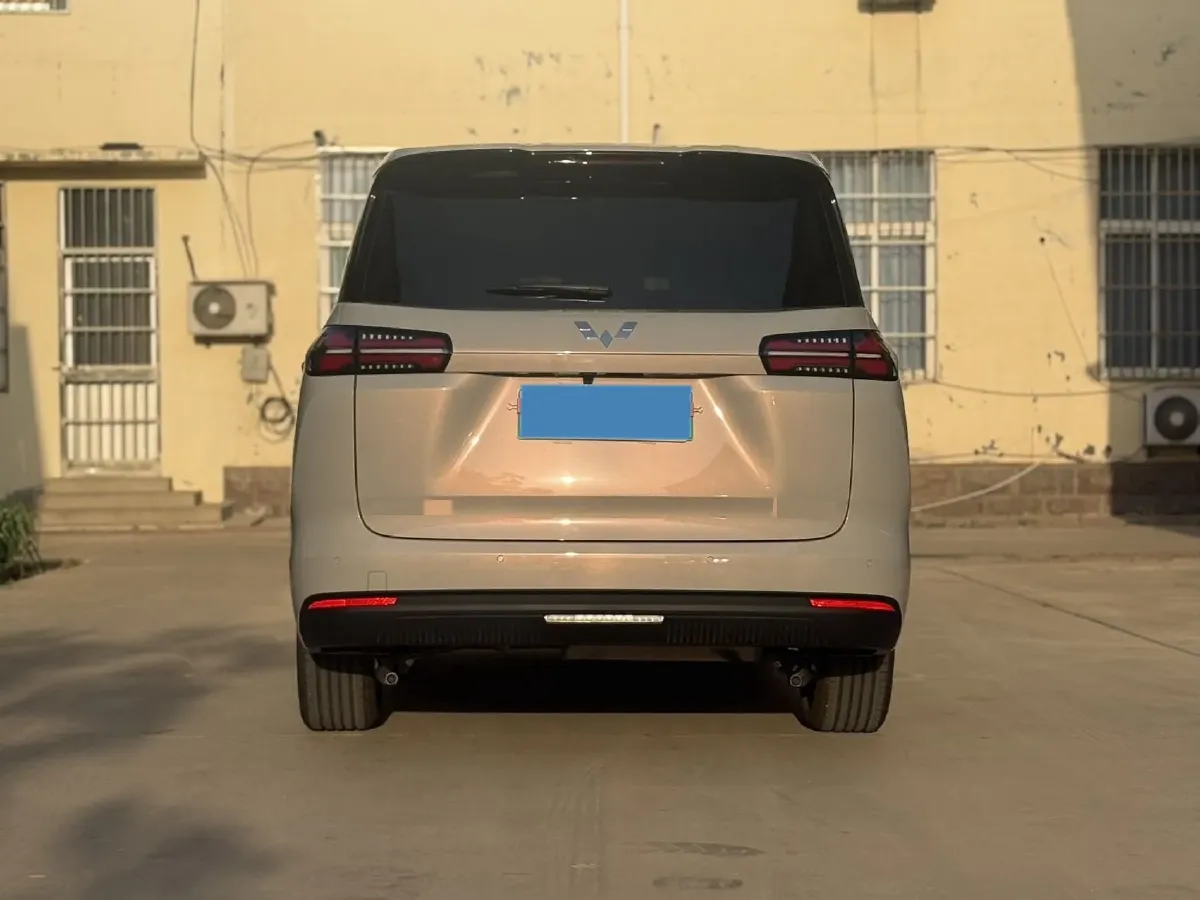 2025 Geely Galaxy L6 1.5L 112HP L4 1DHT PHEV 19.09KWH,autocango,china used car exporter,china ev exporter,chinese used car exporter,chinese used ev exporter