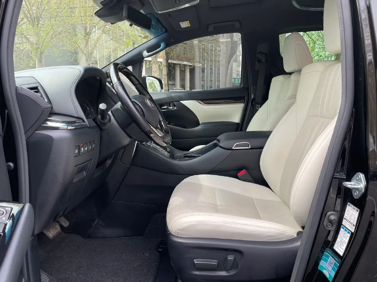 2020 Lexus LM 2.5L 117HP L4 E-CVT Hybrid,autocango,china used car exporter,china ev exporter,chinese used car exporter,chinese used ev exporter