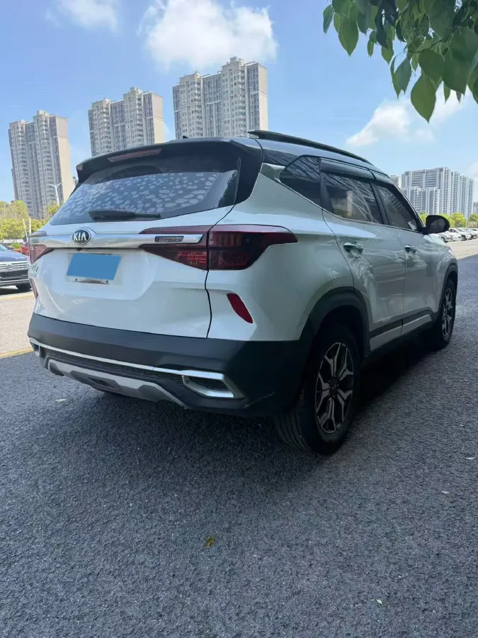 2020 Kia KX3 1.5L 115HP L4 CVT,autocango,china used car exporter,china ev exporter,chinese used car exporter,chinese used ev exporter