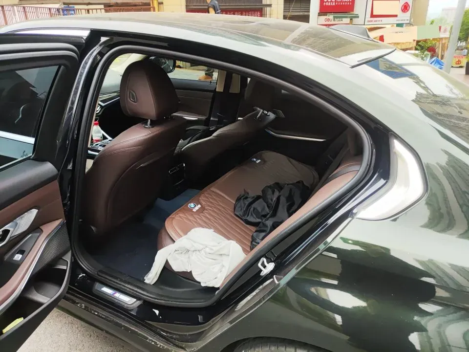 2024 BMW 3 Series 2.0T 184HP L4 8AT,autocango,china used car exporter,china ev exporter,chinese used car exporter,chinese used ev exporter