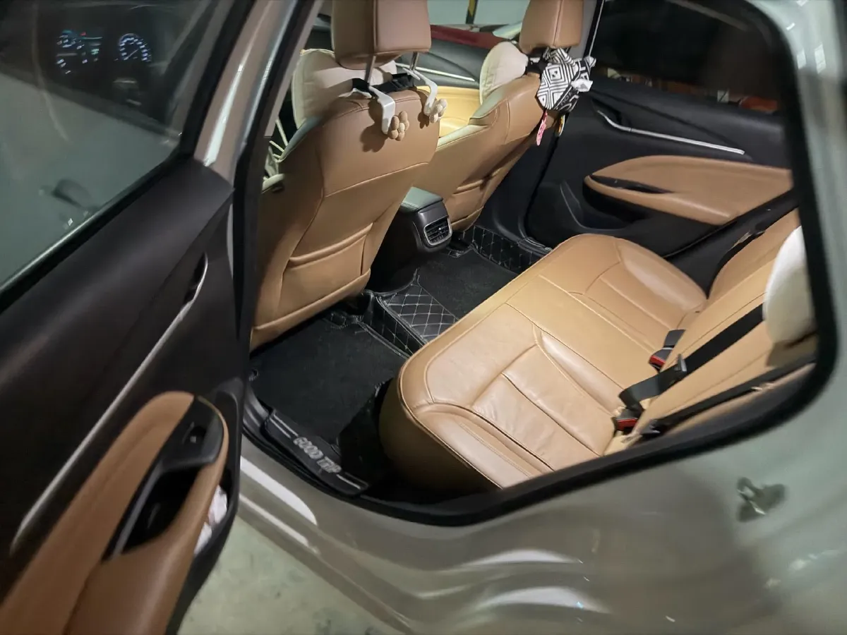 2019 Buick GL6 1.3T 163HP L3 6AT,autocango,china used car exporter,china ev exporter,chinese used car exporter,chinese used ev exporter