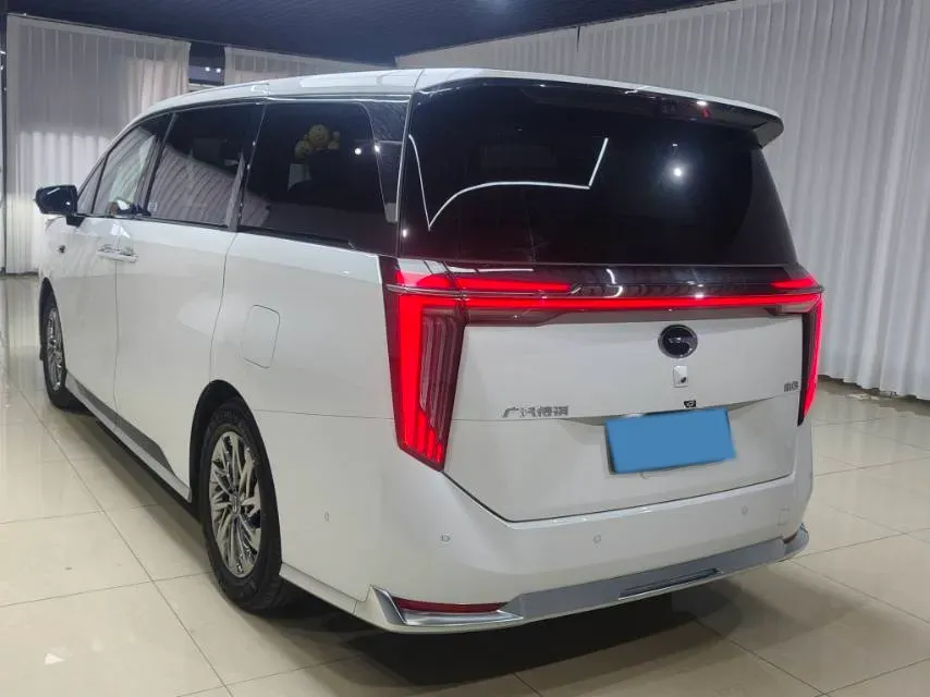 2025 GAC Trumpchi M8 2.0T 190HP L4 2DHT PHEV,autocango,china used car exporter,china ev exporter,chinese used car exporter,chinese used ev exporter